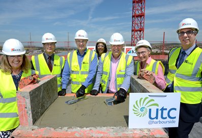 Sponsors and dignitaries at the topping out ceremony