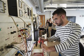 Student in the electronic lab