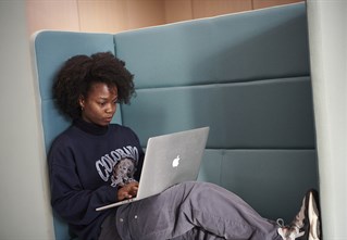 Student making enquiries about Clearing