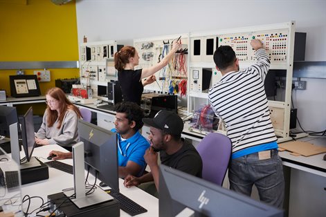 Students working in electrical engineering lab