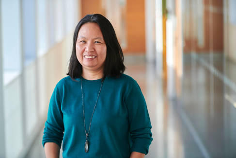 Dr Yan Wang