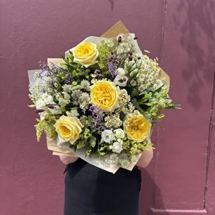 Sample graduation flowers from The Brighton Flower Company.