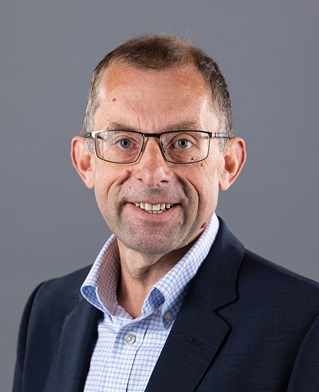 Mark Eade