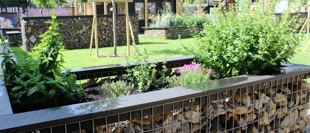 Grangemeade residential home garden