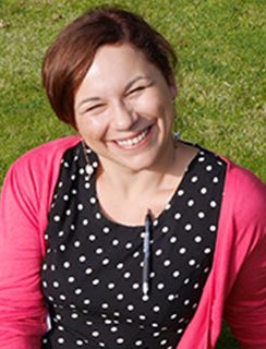 Dr Suna Eryigit-Madezwa