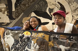 Zoleka, Veronica and Nombulelo with Keiskamma Guernica 2017: photograph Joe Hague