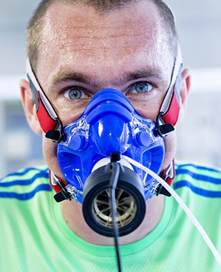 Extreme environments laboratory mask for respiratory measurement