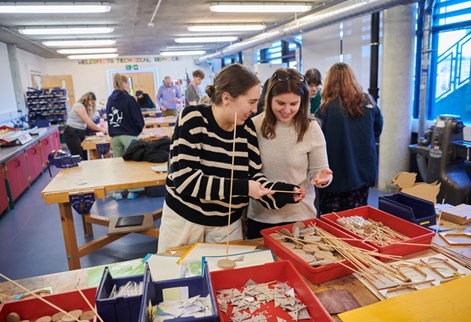 Primary D&T students in workshop