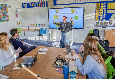 Lecturer teaching primary languages