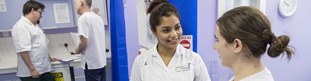 Students in the podiatry clinic