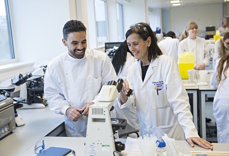 Laughing students in the lab