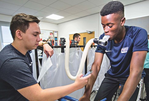 Sport and exercise students in the lab