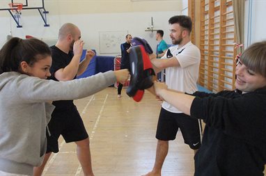 sport studies students doing martial arts
