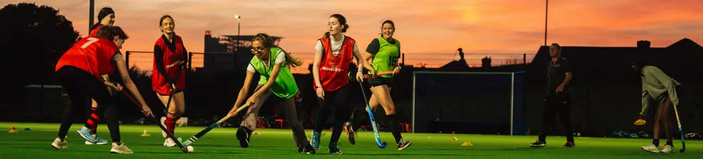 Women's hockey team wearing a match