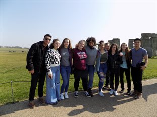 Study Abroad students at Stonehenge