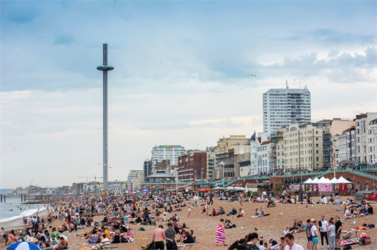brighton-seafront-i360