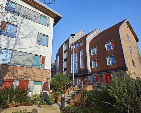 Varley Park – standard en suite