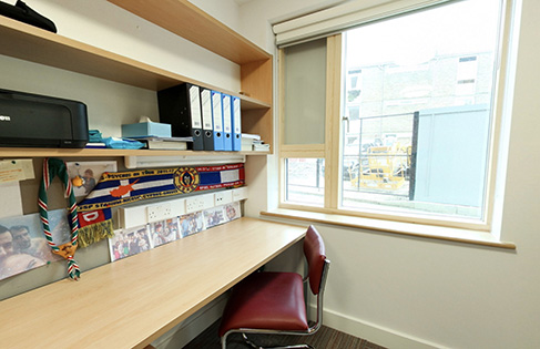 Varley Park – standard en suite