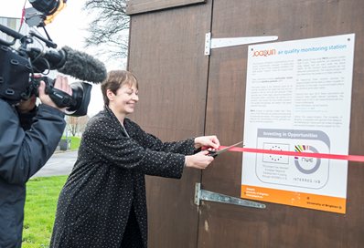 Caroline Lucas opening the air quality monitoring station