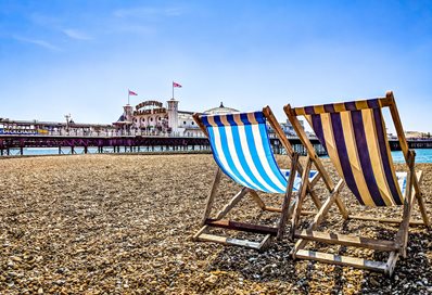 Brighton seaside and pier, photo by Darren Coleshill on Unsplash