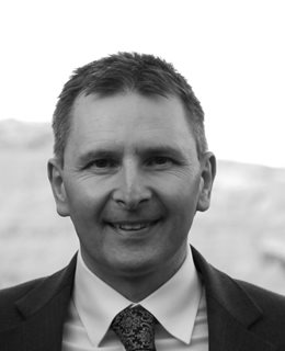 Dr Simon Otter