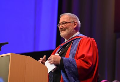 Chris Riddell at the University of Brighton Winter Graduations