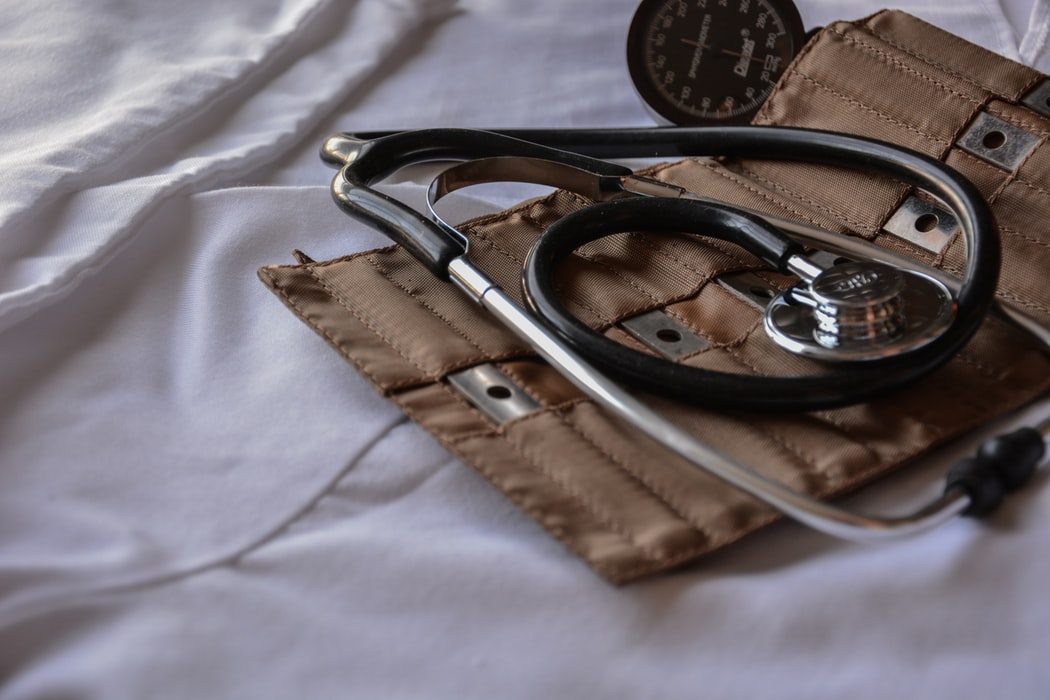Stethoscope photo by Marcelo Leal on Unsplash