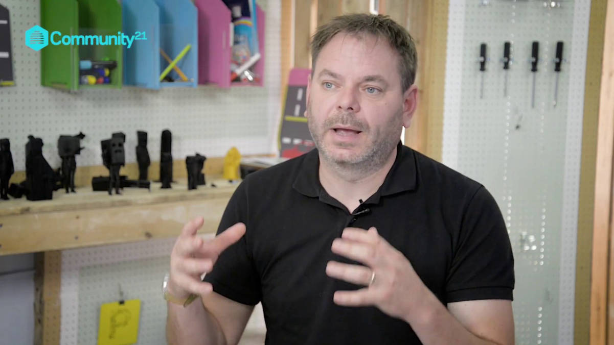 Nick Gant in Community 21 video