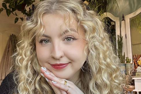 Jasmine MacLeod headshot