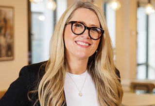 Jo Stuart