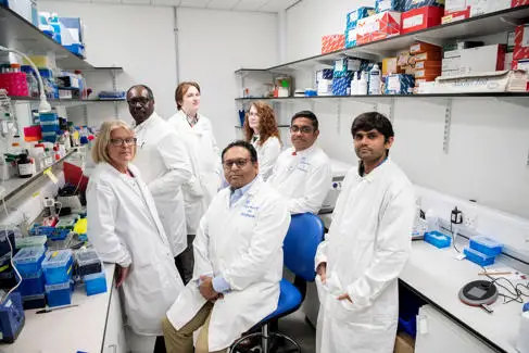 UoB Genomics team in lab