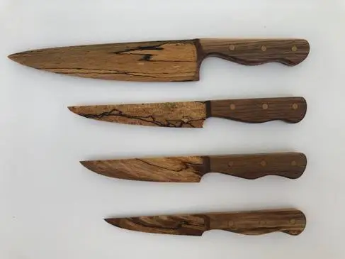 Wooden knives 