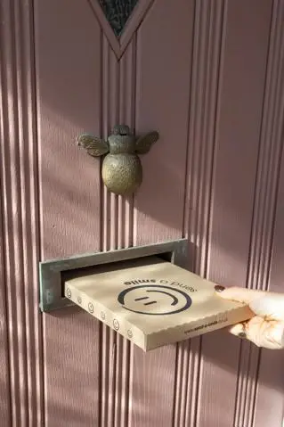 Send a Smile Letterbox
