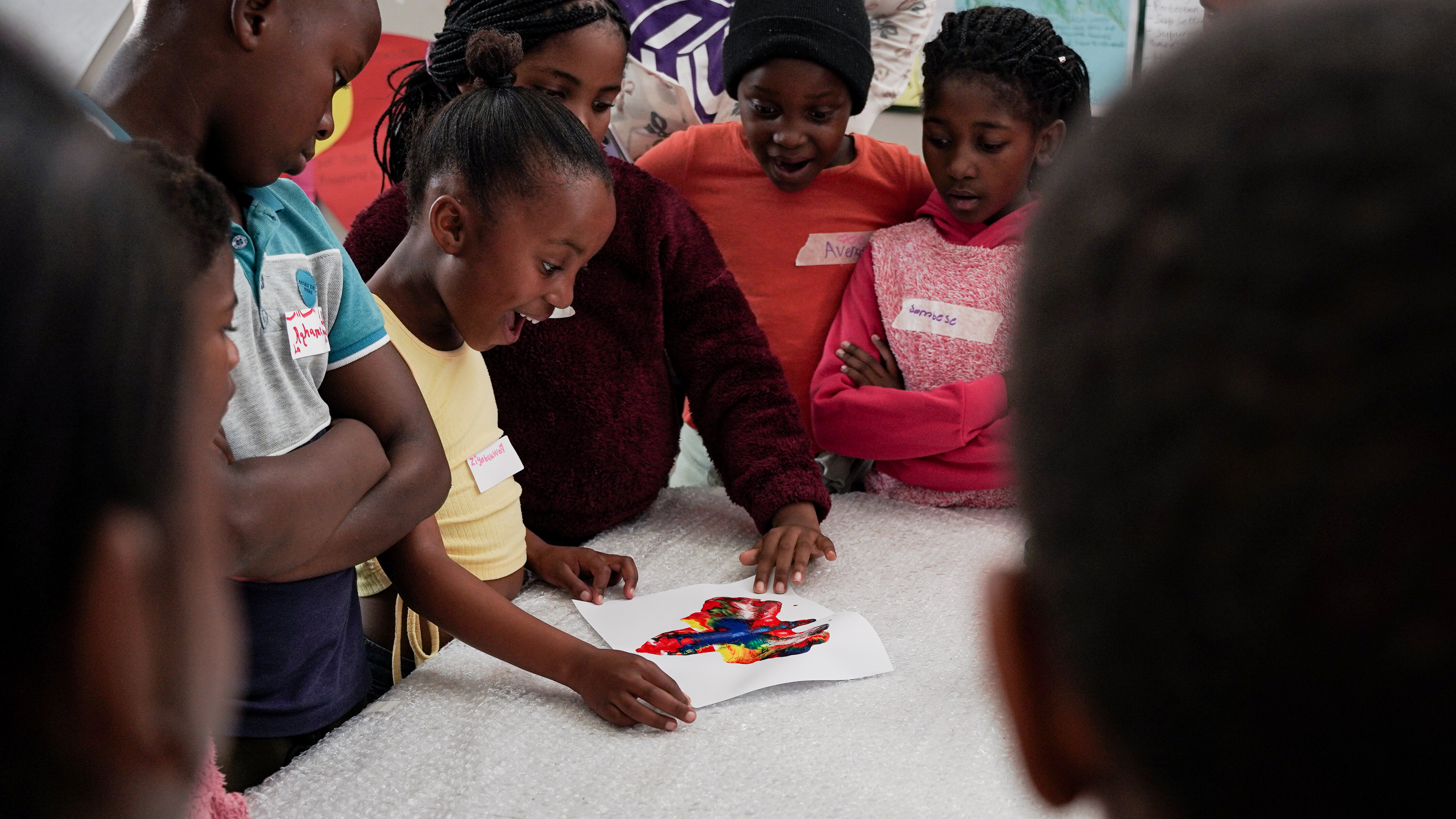 Children at the art club founded in South Africa, image courtesy of Grace Coetzee.