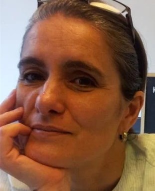 Dr Lucia King