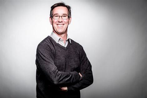 Dr Mark Yeoman