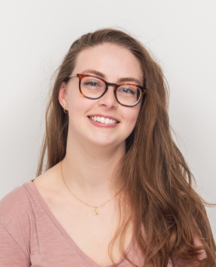 Julia Tankel headshot