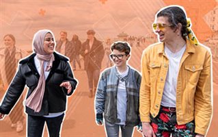 Students on Brighton seafront