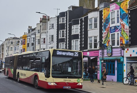 25 bus with the destination: Universities